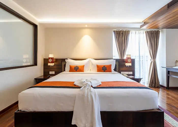 Ramada By Wyndham Dhumbarahi Hotel 5*