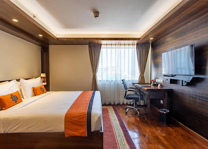 Ramada By Wyndham Dhumbarahi Hotel 5*