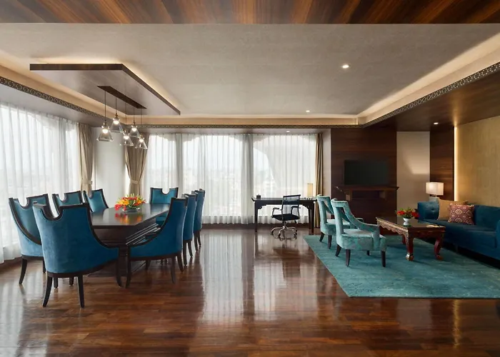 Hotel Ramada By Wyndham Dhumbarahi