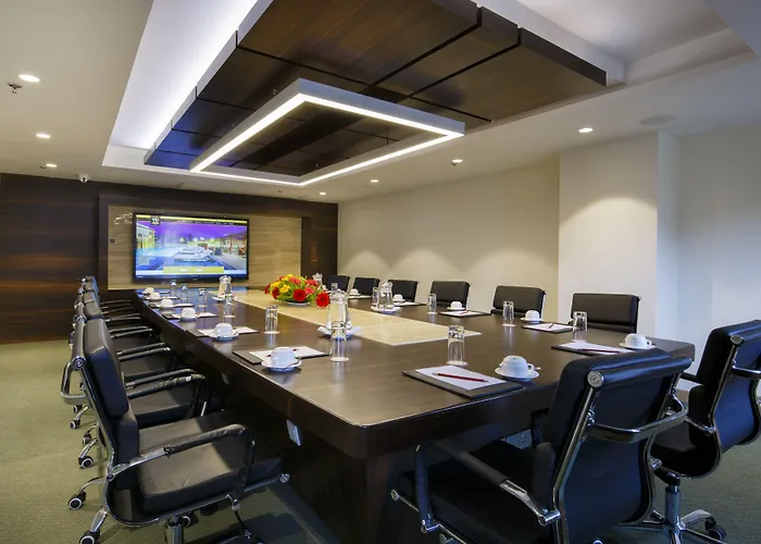 Ramada By Wyndham Dhumbarahi Hotel