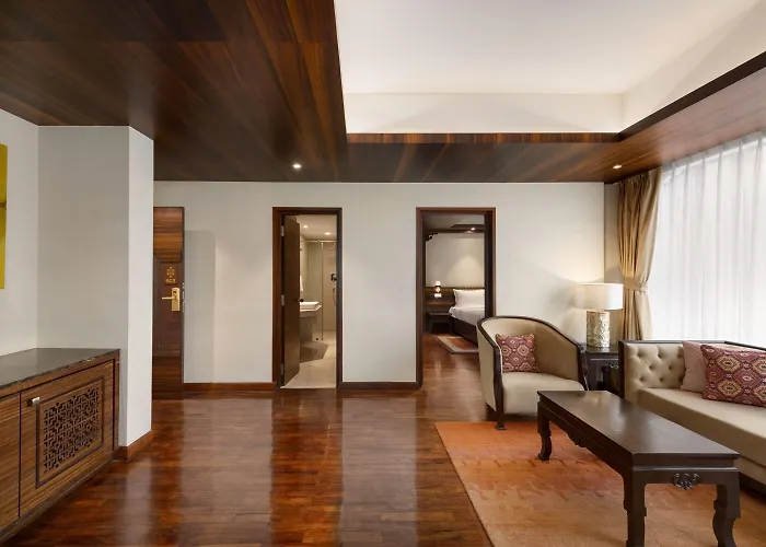 מלון Ramada By Wyndham Dhumbarahi
